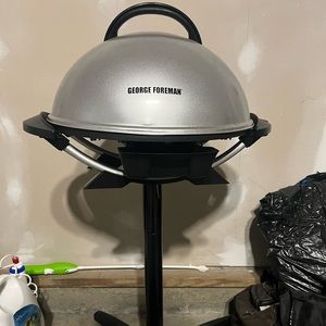 George Foreman indoor/outdoor grill. Used a few times but clean and works great.